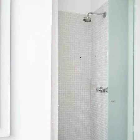 Plum Guide - Pimenta Apartment