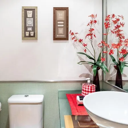 Apartment Plum Guide - Pimenta Lisbon